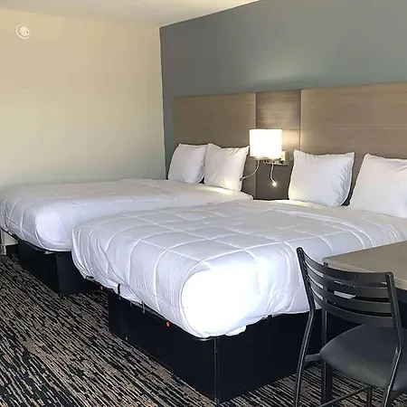 Super 8 By Wyndham Sulphur South
